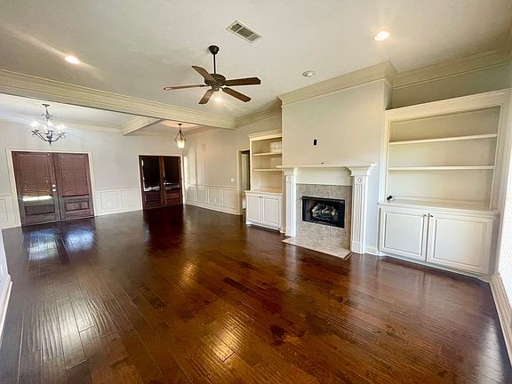 4th image of 105 Lynwood Ct