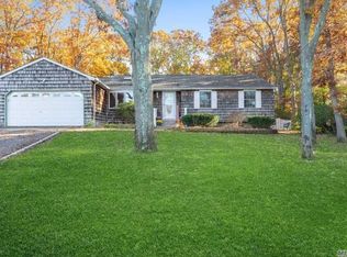 36 Hillcrest Ave, Port Jefferson, NY 11777