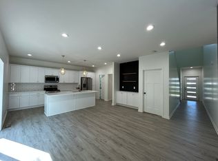 6200 Franciscan Dr, Lincoln, NE 68526