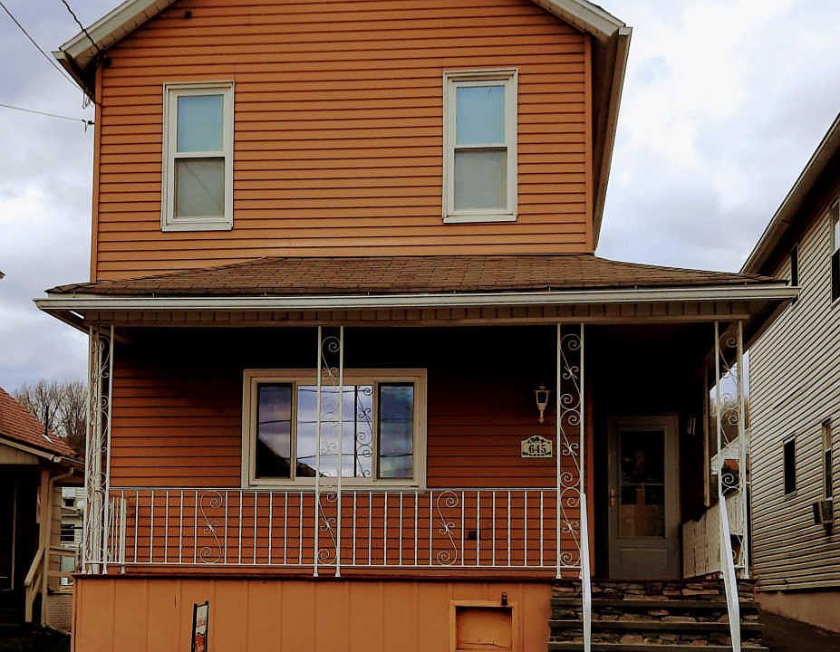 1st image of 645 Carmalt St