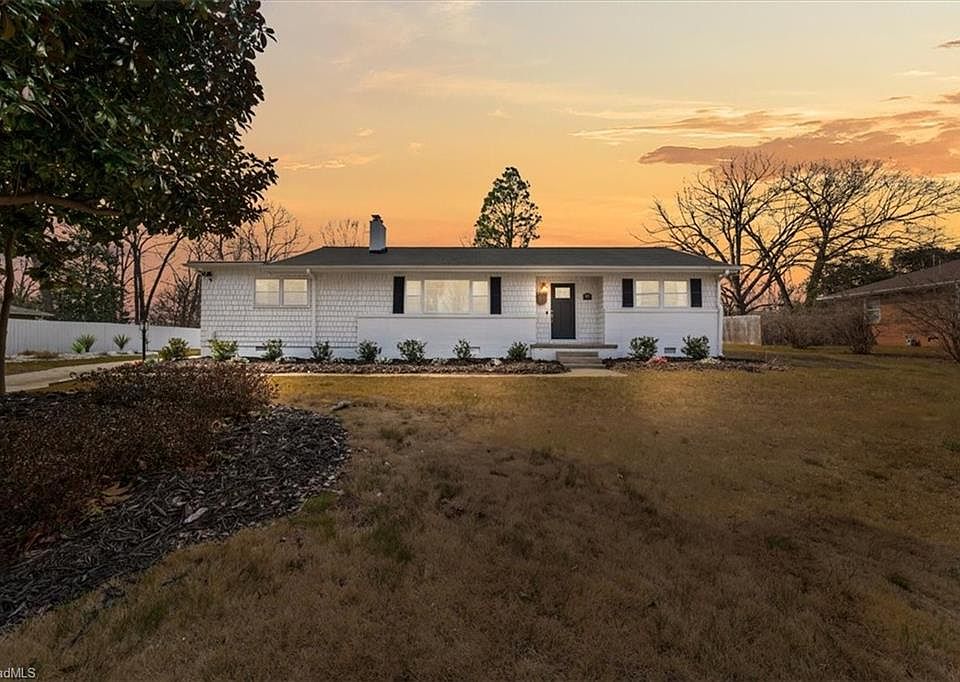 1st image of 511 Spruce St