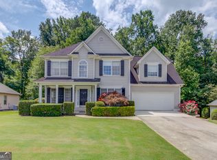 658 Eight Point Ct, Suwanee, GA 30024