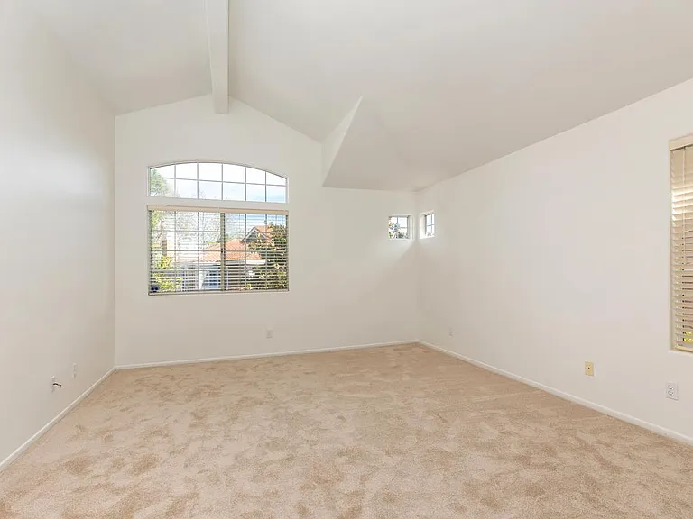 132 Matisse Cir — Photo 25