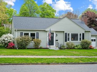 89 Weymouth St, Springfield, MA 01108