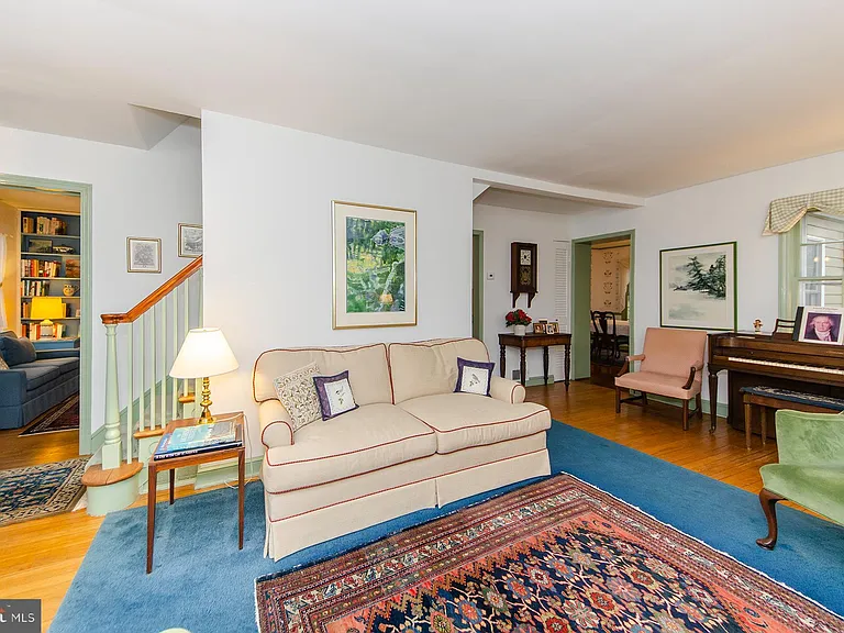 1308 Tracy Pl — Photo 19