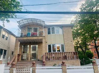 7204 160th St FLOOR 2, Fresh Meadows, NY 11365
