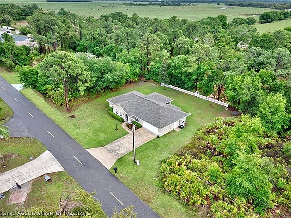 4th image of 6511 Orduna Dr