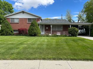1322 W Phillips Ln, Taylorsville, UT 84123