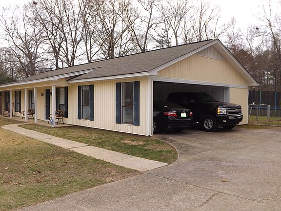 2nd image of 4808 Oak Hill Dr
