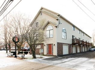 120 Main St APT 1, Meriden, CT 06451