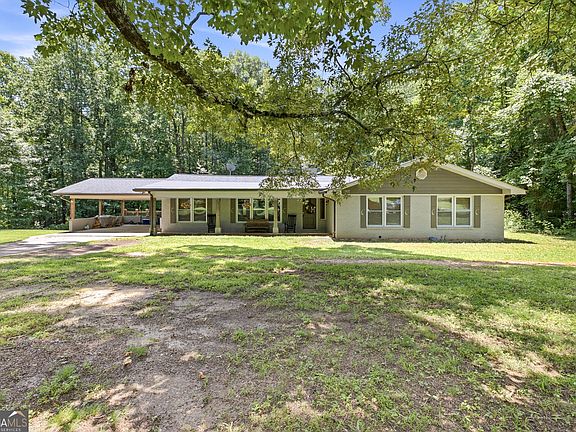 2nd image of 4060 Ponderosa Ln