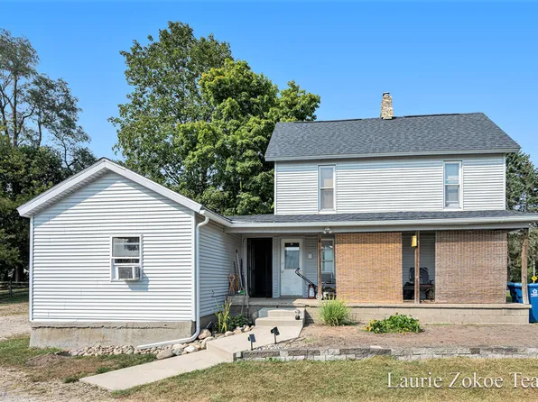 313 Arlington St, Middleville, MI 49333