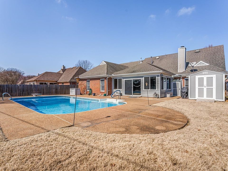 1st image of 474 Herring Ln