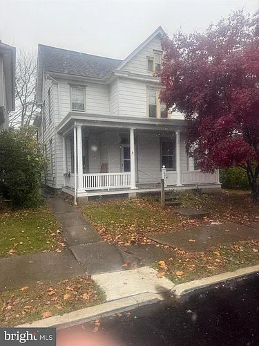 246 S Spruce St Photo 1
