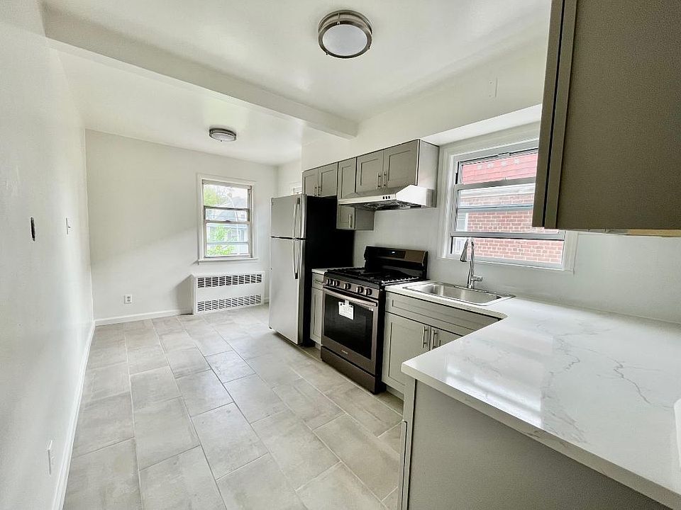 1st image of 146-08 Cherry Ave Floor 3