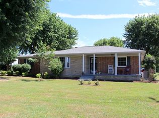 921 Dry Creek Rd, Smithville, TN 37166