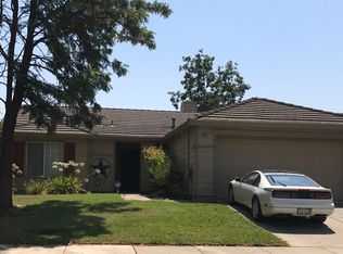 8641 Periwinkle Cir, Elk Grove, CA 95624