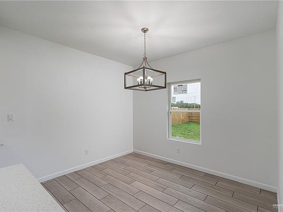 5th image of 205 Faith Dr