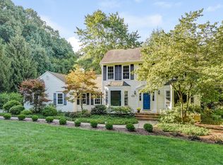 17 Highview Dr, High Bridge, NJ 08829