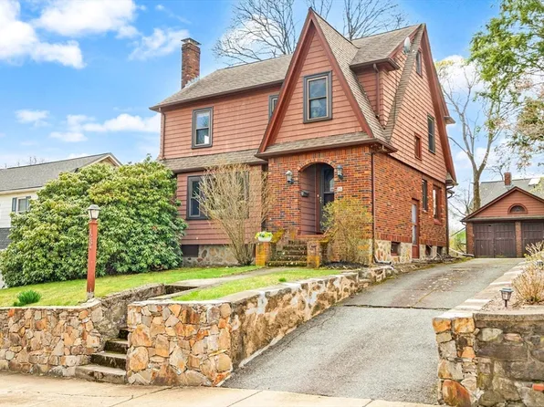 123 Wyman St, Medford, MA 02155