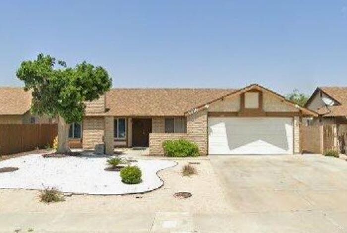 2915 E Avenue R13 Palmdale CA 93550 Zillow