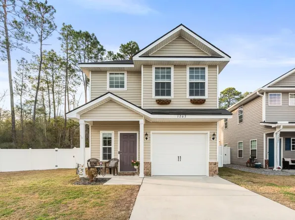1263 Cypress Fall Cir, Fort Stewart, GA 31313