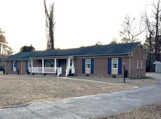 23006 Captain John Rd, Courtland, VA 23837