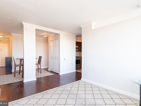 2nd image of 2401 Pennsylvania Ave APT 14B26