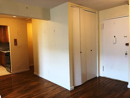 Rented by Prime Realty | media 56