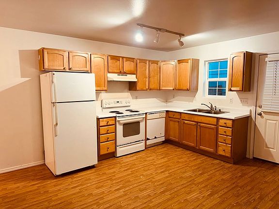 2nd image of 2751 S Donovan Dr APT 1