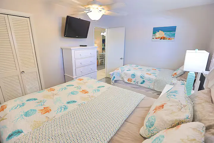 116 Vista Hermosa Cir #206 — Photo 12