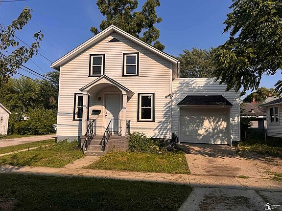 2nd image of 617 Union St