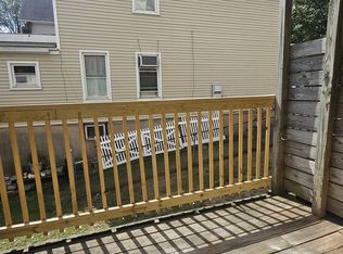 1495 State St, New Haven, CT 06511