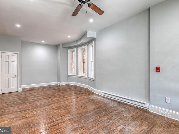 5th image of 5009 Catharine St #1
