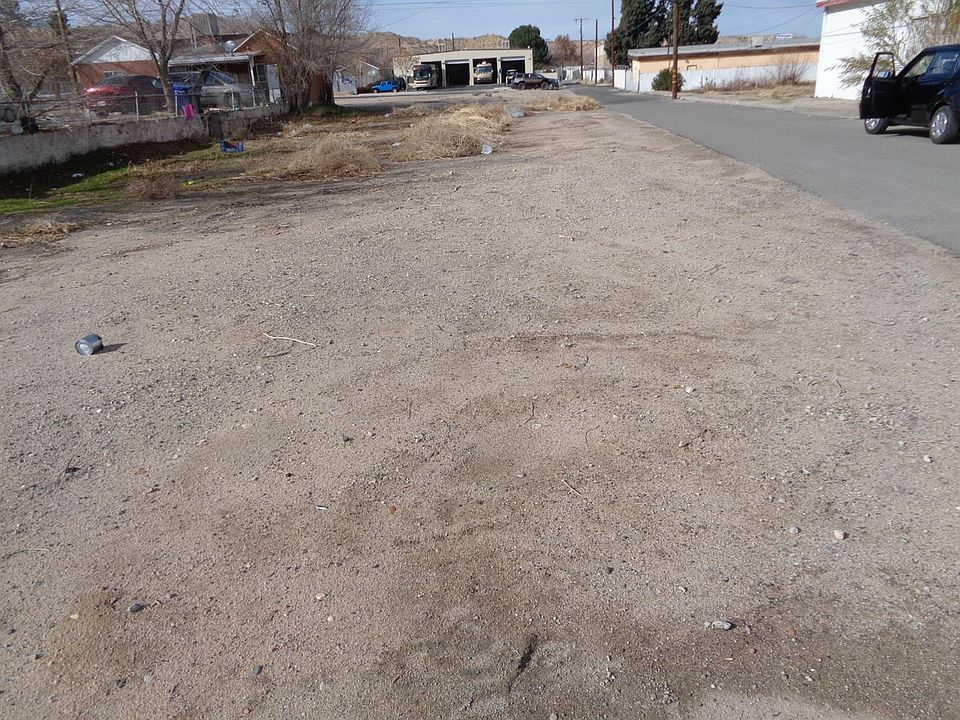2nd image of 5th St