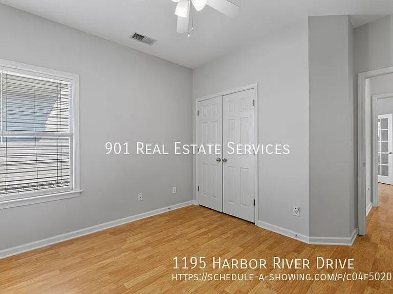 1195 Harbor River Dr — Photo 25