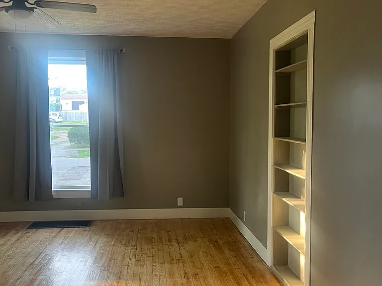 121 W Williams Ave #1 — Photo 14