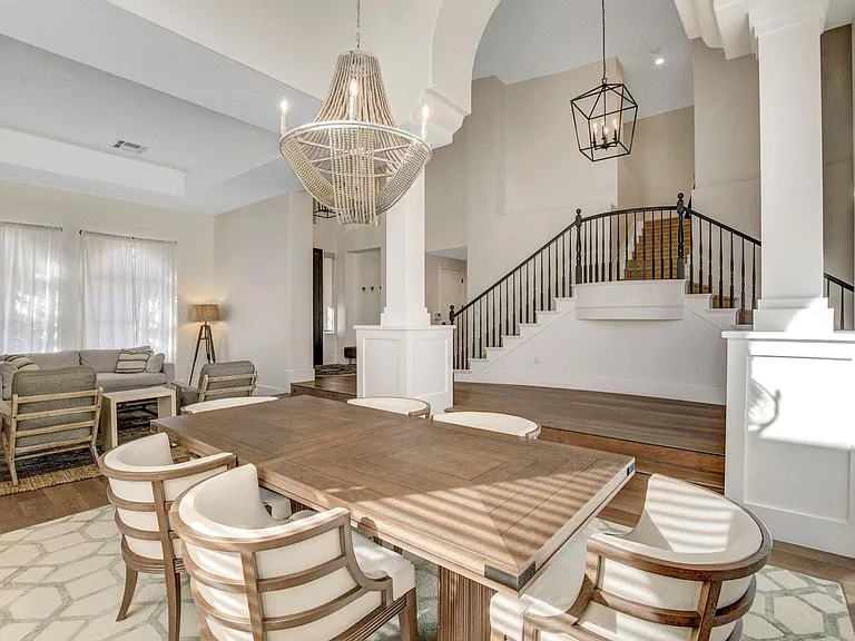 308 Round Stone Ct — Photo 14