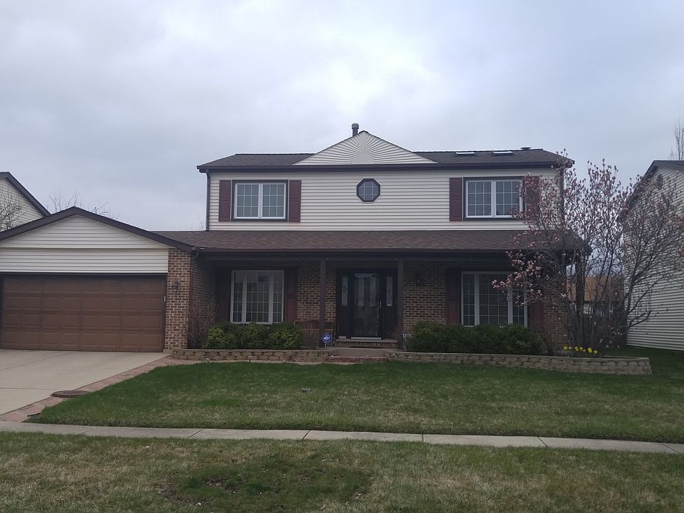 1st image of 1310 W Dexter Ln
