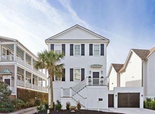 25 Lowndes Pointe Dr, Charleston, SC 29403