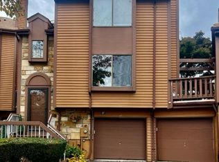 37 Hickory Hill Ct, Rockaway, NJ 07866