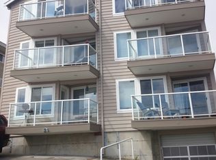 2432 Dexter Ave N APT A, Seattle, WA 98109