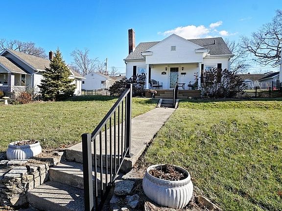 2nd image of 3206 Griesmer Ave