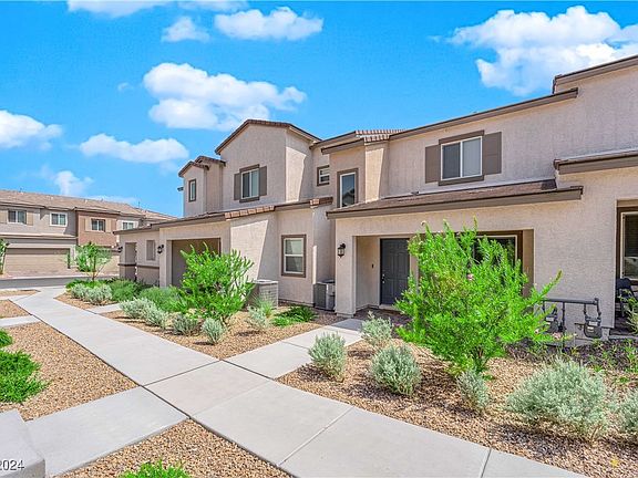 3rd image of 10772 Briset Ct
