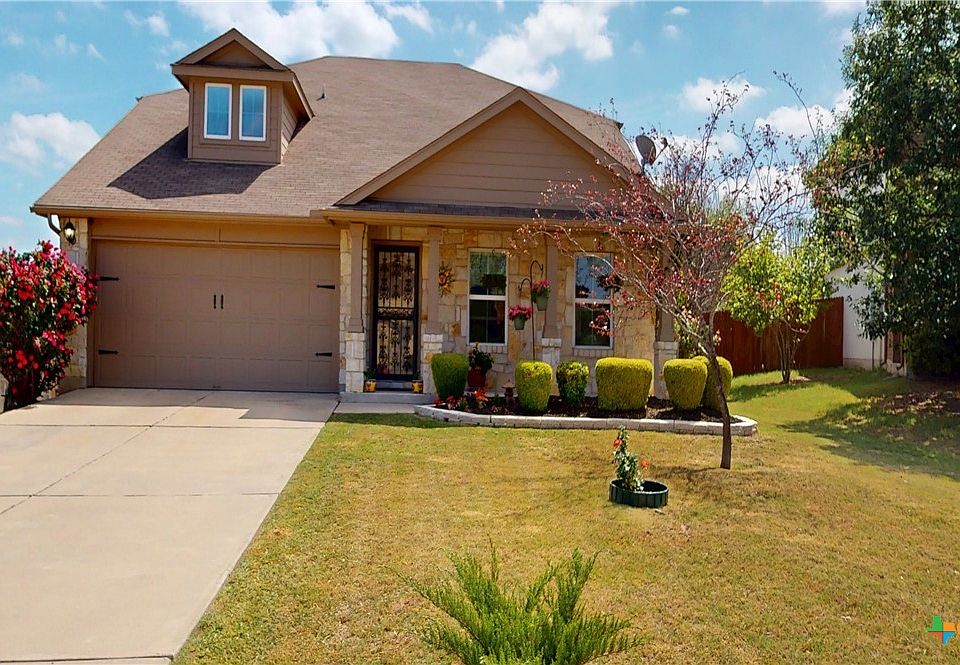 1st image of 209 Frio River Trl
