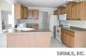 2nd image of 5 Ashworth Ct