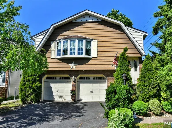 9 Thoma Ave, Maywood, NJ 07607