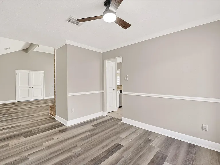 12403 Meadow Ridge Dr — Photo 13