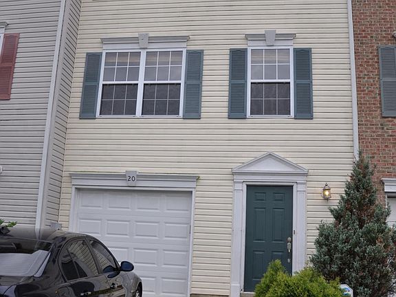 front view with one car garage