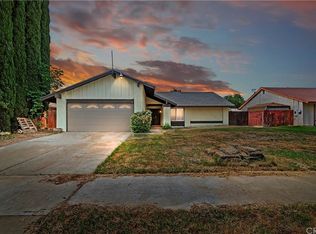11271 Cochran Ave, Riverside, CA 92505